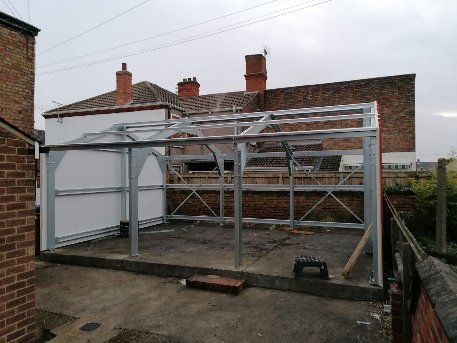 The shed takes shape
